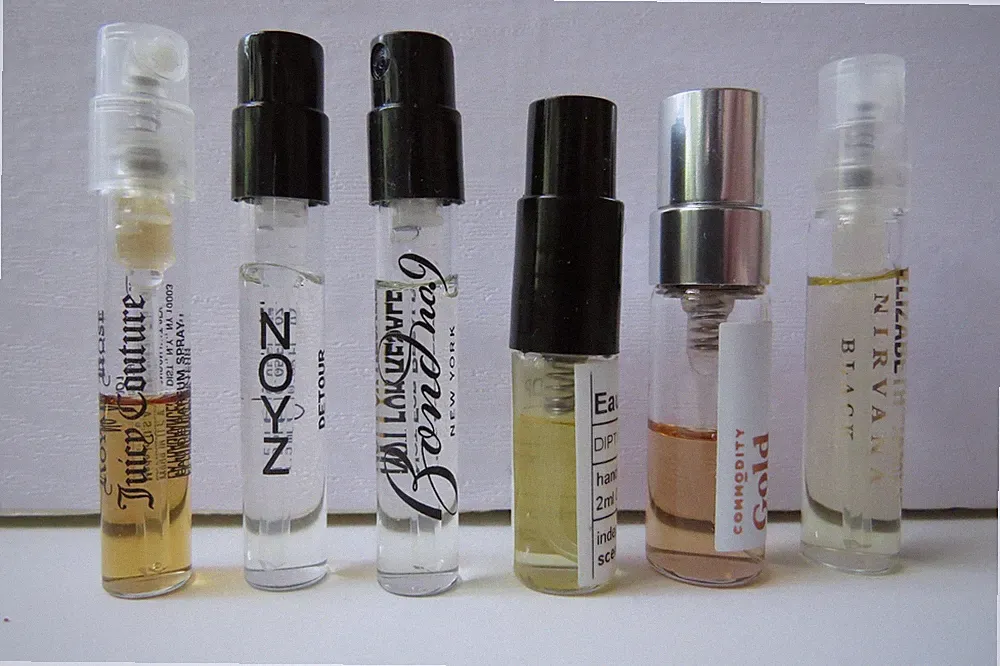 Lot #6 Designer & Niche Perfume Samples Noyz, Diptyque, Bond No 9, Commodity