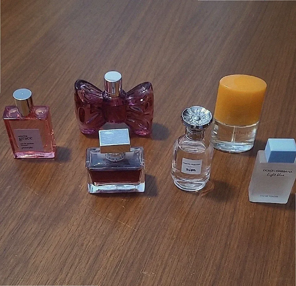 Miniature Perfume Lot - Designer Fragrances In Delicate Bottles 6pc No Boxes